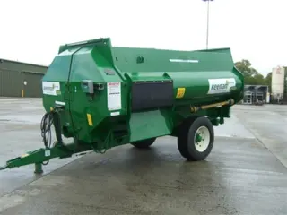 Keenan fp140 voermengwagen