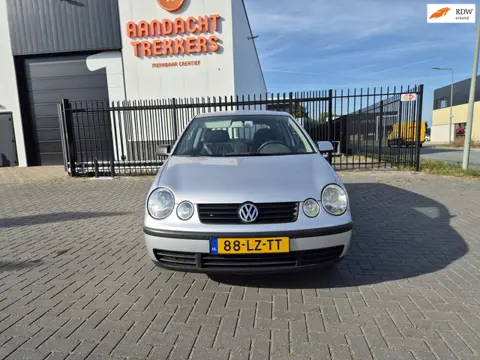 Volkswagen Polo 1.4-16V