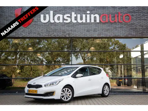Kia cee'd 1.6 GDI First Edition , Achteruitrijcamera, Navigatie, Cruise control,