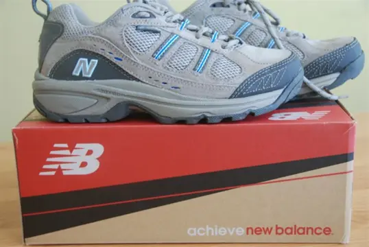 New Balance 37