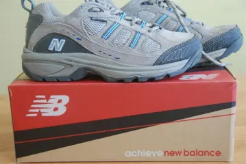 New Balance 37