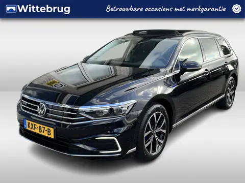 Volkswagen Passat Variant 1.4 TSI PHEV GTE Business / AUTOMAAT/ TREKHAAK/ PANO/ 360 CAMERA/ 218 PK/ 