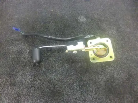 BRANDSTOFNIVEAU METER Honda VFR 800 I 2002 - 2013