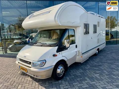 Ford Kentucky Camper Estro 5 | 2.4 137pk | 2x Airco | 6 persoons | Drive-Away tent