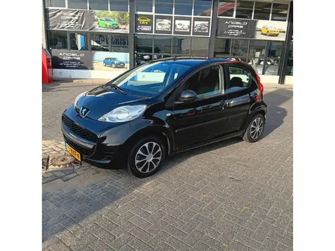 Peugeot 107 1.0-12V Sublime