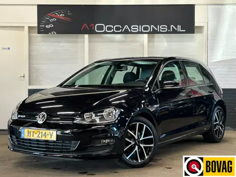 Volkswagen Golf 1.0 TSI Comfortline + NAVI (bj 2016)