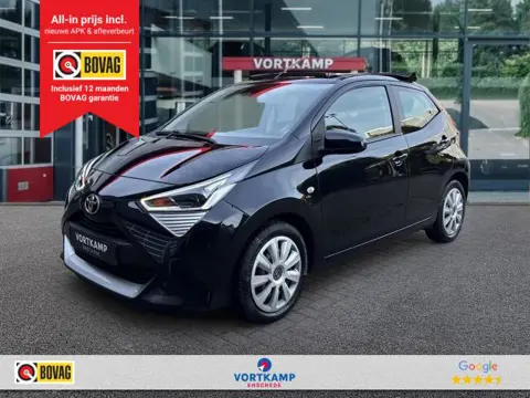 TOYOTA AYGO 1.0 VVT-i x-play cabrio AIRCO/CAMERA/NAP/CARPLAY