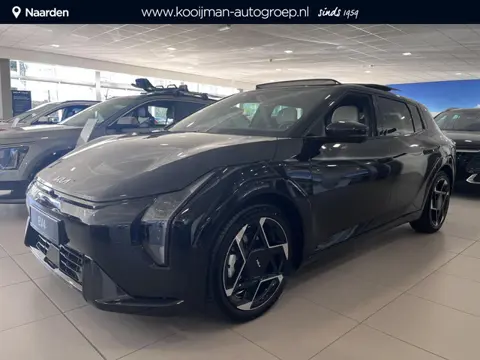 Kia EV4 GT-PlusLine 81.4 kWh NU OP VOORRAAD!! BEL ONS VOOR SCHERPE OFERTE!! INRUIL VOORDEEL € 2000,-