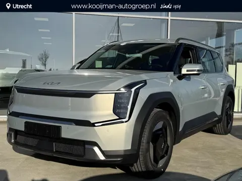 Kia EV9 First Edition 76.1 kWh Nu €2.000,- voordeel | Tijdelijk bij Kooijman Autogroep