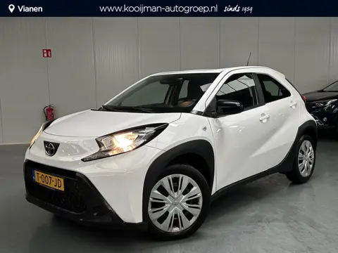 Toyota Aygo X 1.0 VVT-i MT Play