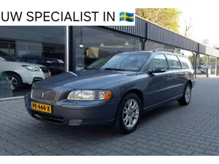 Volvo V70 2.4 Edition Leer Navi Clima Cruise Stoelverwarming Dealer factuur van 2200 euro aanwezig