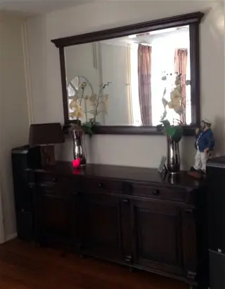 Dressoir met spiegel