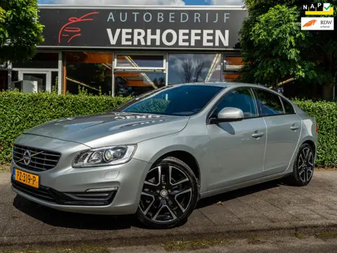 Volvo S60 2.0 D4 Polar+ Dynamic - STUUR / STOEL VERWARMING - LEDER - NAVIGATIE - XENON - CLIMATE / C