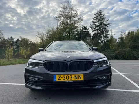 Bmw 5-Serie 520d Touring G31 +190Pk M-Sport LUX Cc Nav Pano Apk!