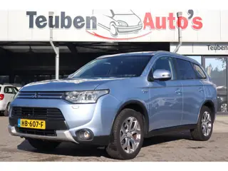Mitsubishi Outlander 2.0 PHEV Executive Edition | Leder | Glazen schuifdak | Camera | Trekhaak | Cru