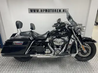 Harley-Davidson FLHRC ROADKING CLASSIC TOURER 1690 ABS !
