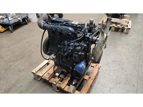 Kubota V2203