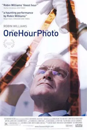 ONE HOUR PHOTO filmposter.