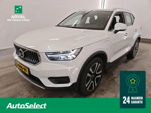 Volvo XC40 1.5 T5 262pk PHEV Recharge Inscription | Leder | Trekhaak | H&K Audio & Park Assist Pack 