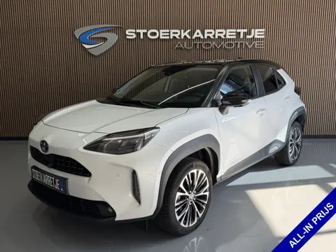 Toyota Yaris Cross 1.5 Hybrid Executive | Navi | ACC | Dodehoek | Stoel & Stuurverwarming | 18" | Ca