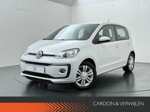 Volkswagen Up! 1.0 BMT high up! | 75 PK | Cruise control | Climate control | Bluetooth | Parkeersens