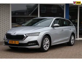 Skoda Octavia Combi 1.4 TSI iV PHEV Business SOH-90% Trekhaak Carplay Stoel/Stuurverwarming