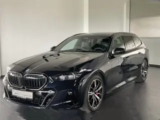 BMW 5 Serie Touring 540d xDrive M-SPORT Pro ** LED, PANORAMA, LEDER, 20-inch LMV, ICONIC GLOW, TREKH