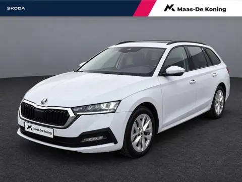 Skoda Octavia Combi 1.5e-TSI 150PK DSG Business Edition Plus · Apple/Android Car Play · Stoelverwarm