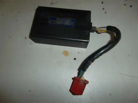 CDI UNIT Honda VF 700 750 S Sabre 1982 - 1985