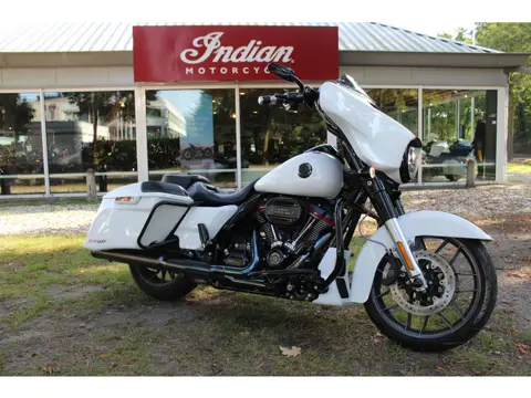Harley-Davidson Street Glide  FLHXSE Streetglide CVO