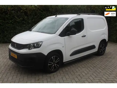 Peugeot Partner 1.5 BlueHDI Pro -- KM 53610 -- Airco --