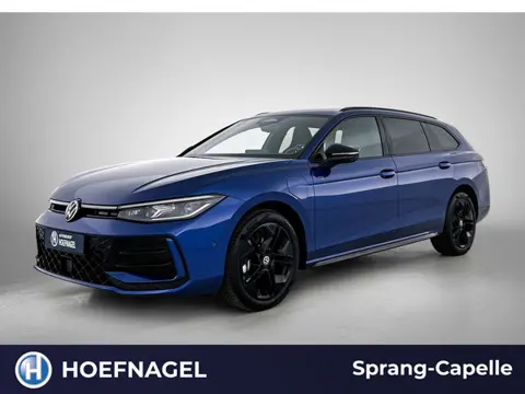 Volkswagen Passat Variant 1.5 eHybrid R-Line Edition | Camera | HeadUp Display | Stoelverwarming | A