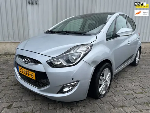 Hyundai Ix20 1.6i i-Catcher Schadeauto
