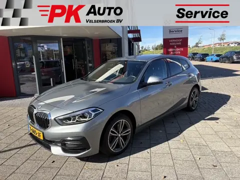BMW 1-serie 118i Introduction Edition | Navi | Camera | Cruise | 61.233 km Dealeronderhouden
