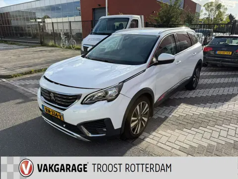 Peugeot 5008 1.2 PureTech Blue Lease Premium 7 Persoons | Zie foto's | Trekhaak | APK TOT 04-03-2027
