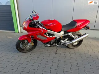 Honda Sport VTR 1000F Firestorm in zeer nette staat Keurig onderhouden