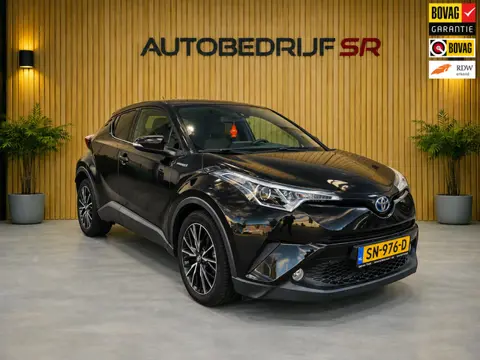 Toyota C-HR 1.8 Hybrid Dynamic Cruise! Line Assist! Acc! Camera! Stoelverwarming! Navi! Dab! Airco! 