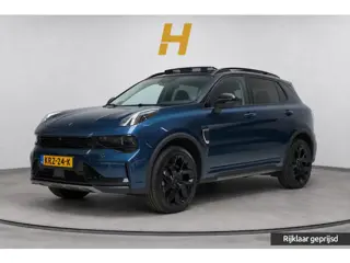 Lynk & Co 01 1.5 | Zwart optiek | Panoramadak | Camera | Navigatie | Memory | Lm velgen