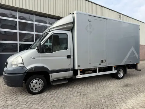 Renault Mascott Bakwagen Airco 130.35 413 L420 B210 H210