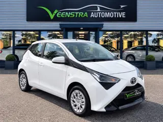 Toyota Aygo 1.0 VVT-i X-Play | 2019 | 233.000 KM | Airco | Multimedia | APK 09-2027