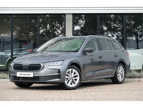 Škoda Octavia Combi 1.5 TSI MHEV Business Edition | Trekhaak | ACC | Camera | Side Assist | Elek. Ac