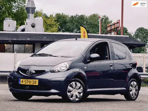 Toyota Aygo 1.0-12V