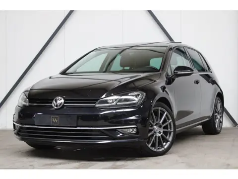 Volkswagen GOLF 1.5 TSI Highline l Panodak l Virtual l Leder l Led l Matrix