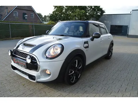 Mini 5-Deurs mini 5 deurs john cooper works