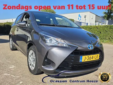 Toyota Yaris 1.5 Hybrid Active, Camera! Navi! Apk 10-2027! Zondag OPEN!