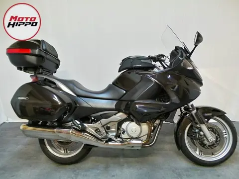 Honda NT 700 VA (bj 2008)