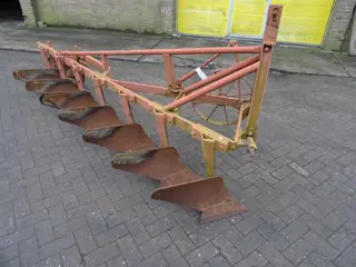 7schaar stoppelploeg