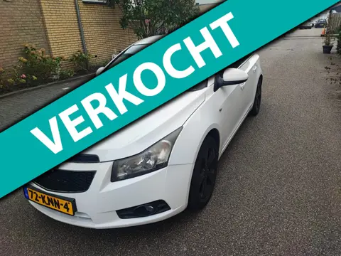 Chevrolet Cruze 1.8 LT
