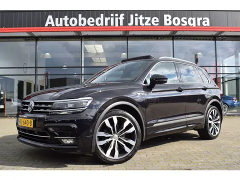 Volkswagen Tiguan 1.4 TSI Automaat Highline R-Line Virtual | Carplay | Panoramadak | Zwart Leder | L