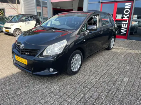 Toyota Verso 1.8 VVT-i Aspiration zeer nette auto